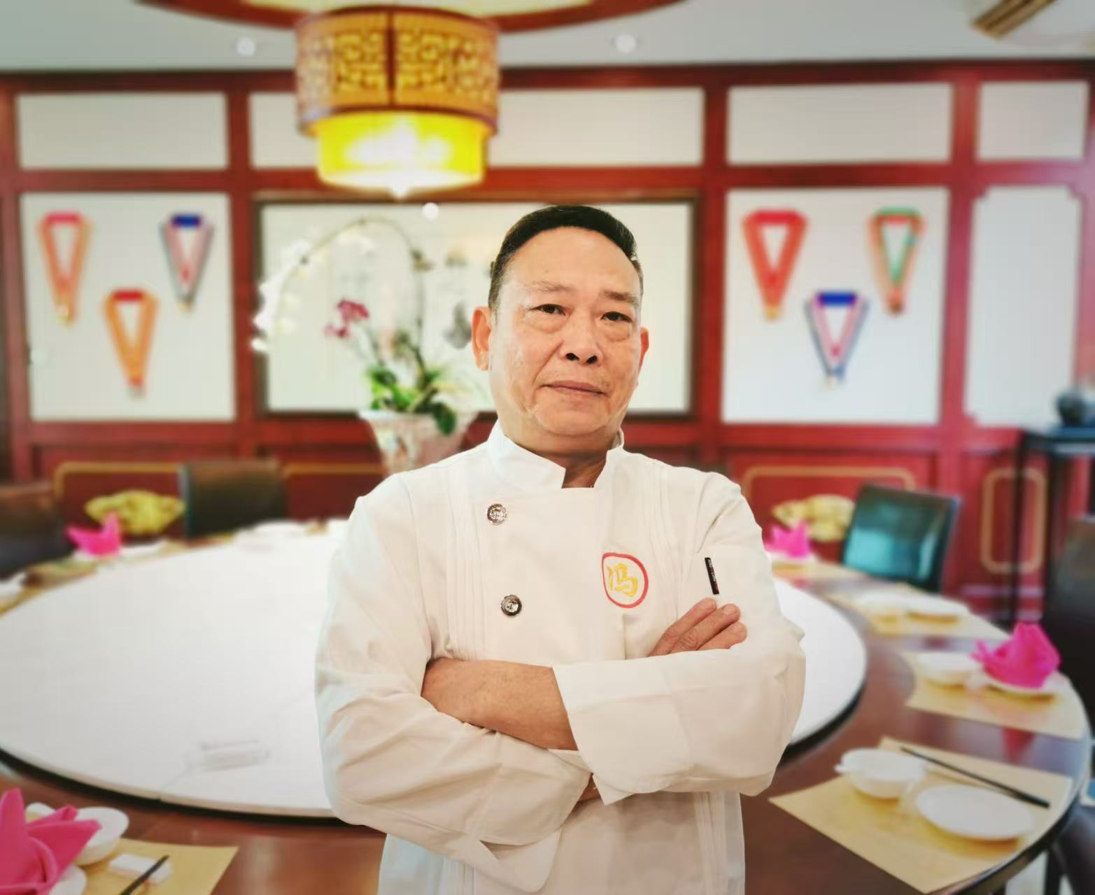 1756278947512765.jpg 冯伟雄.jpg